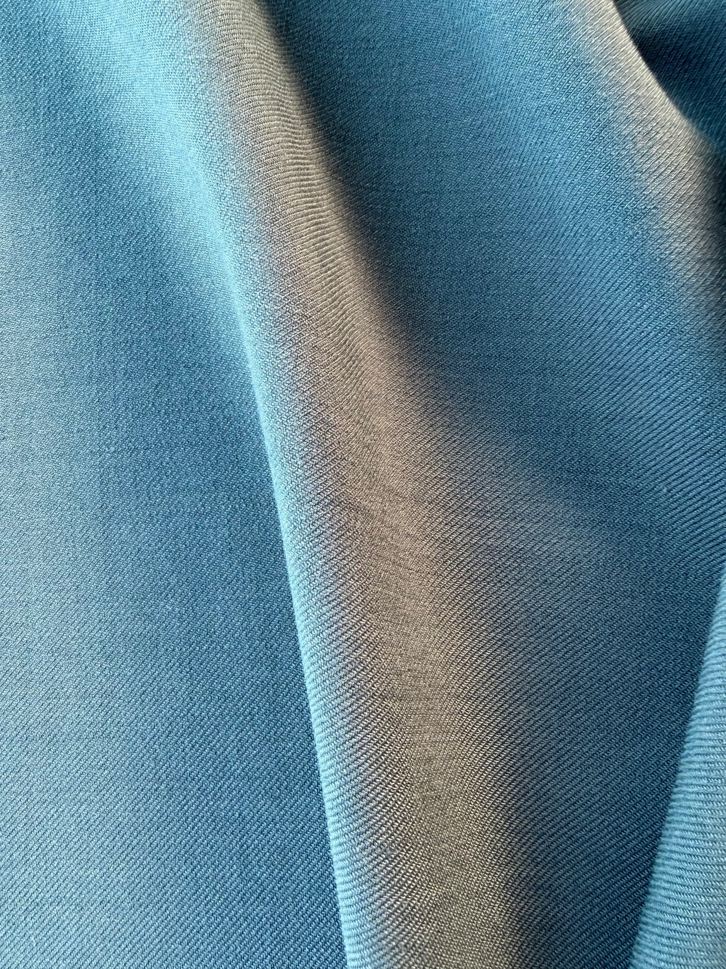 LORO 020 forest green twill wool bi-stretch