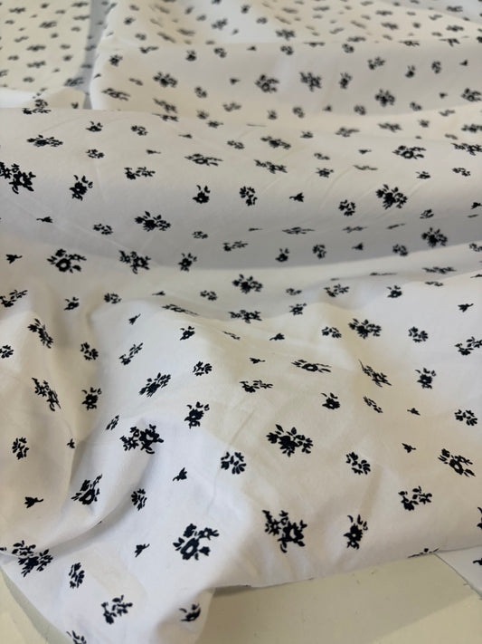 FREDO 012 cotton poplin flower bouquets