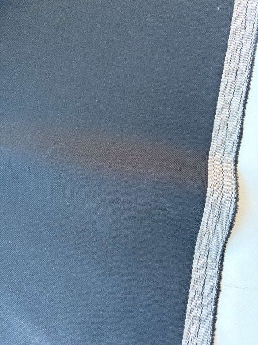 LORO 024 black twill wool stretch