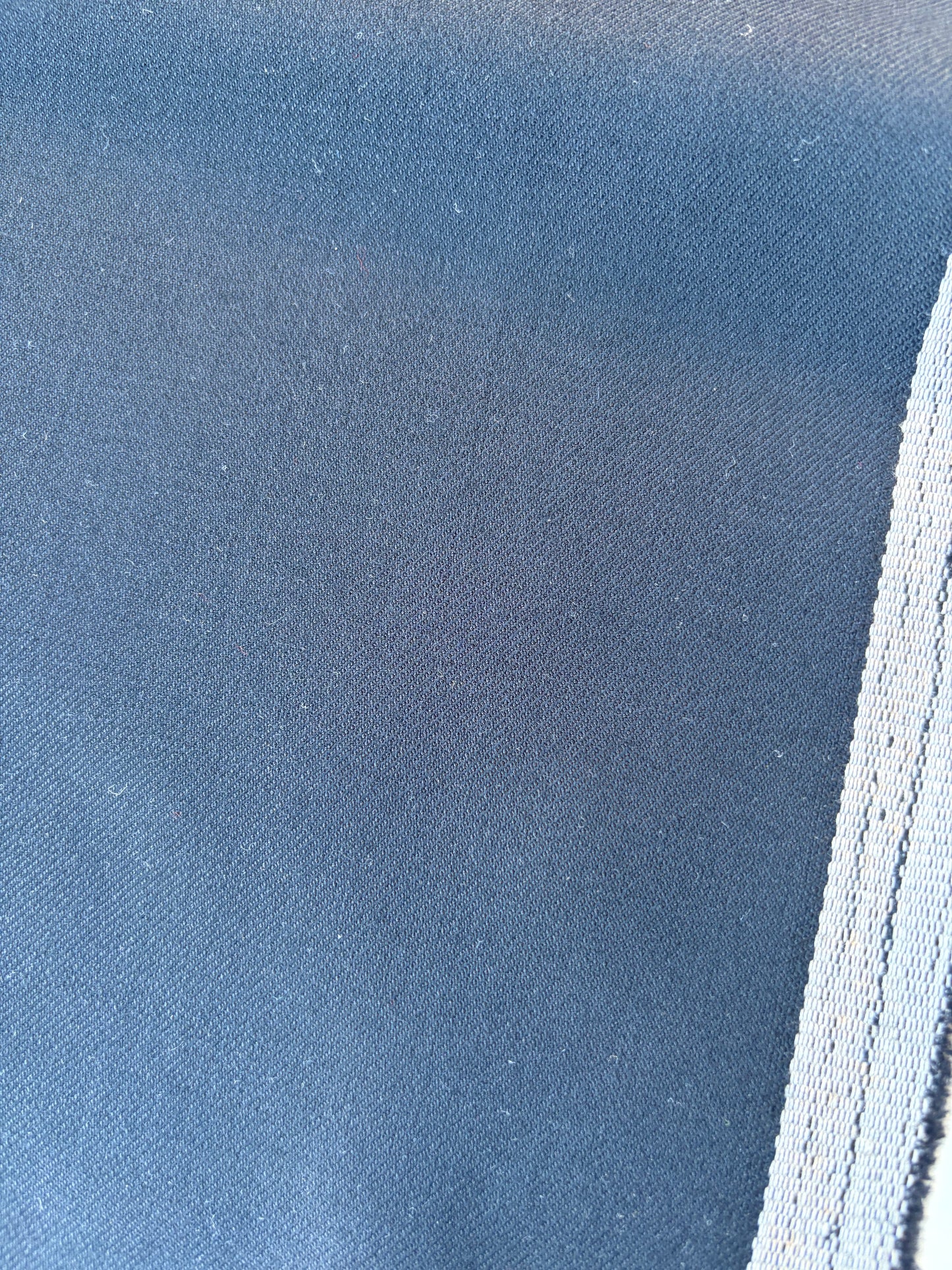 LORO 024 black twill wool stretch