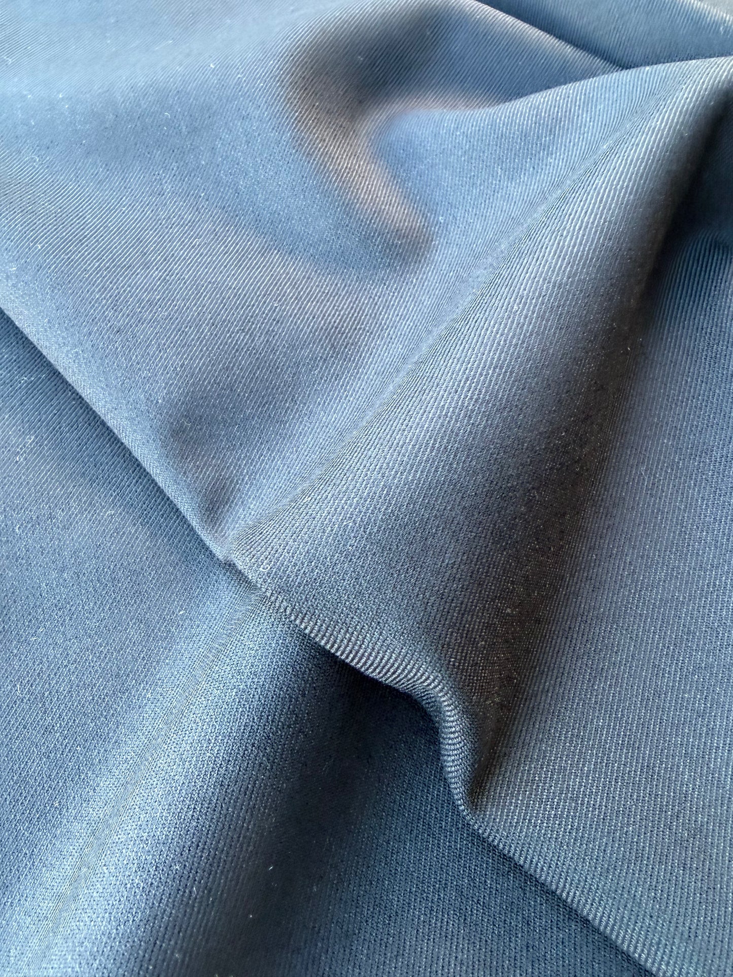 LORO 024 black twill wool stretch