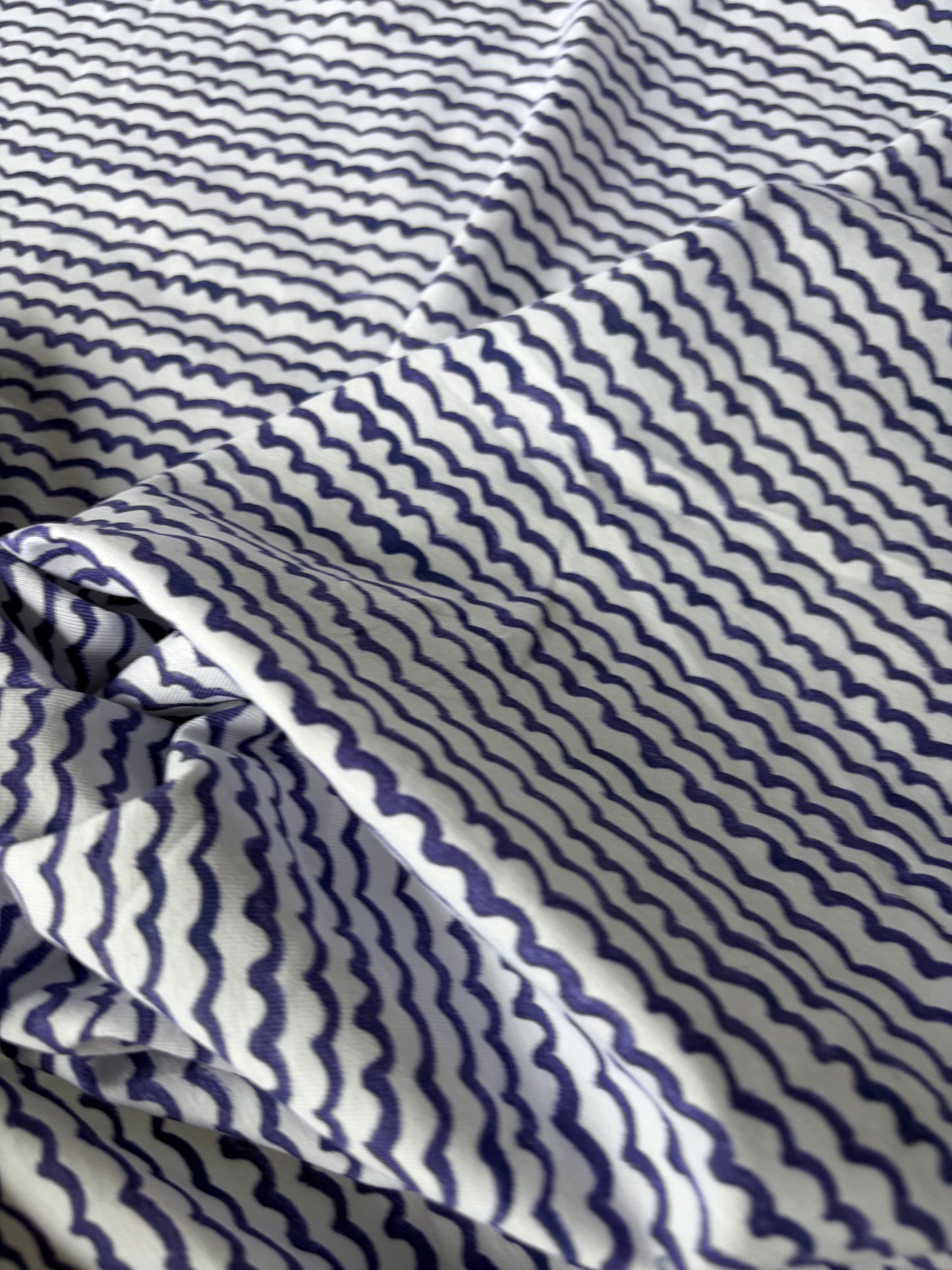 FREDO 016 jersey viscose indigo waves