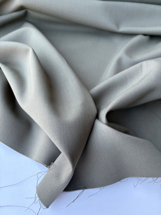 LORO 028 khaky green toile wool bi-stretch