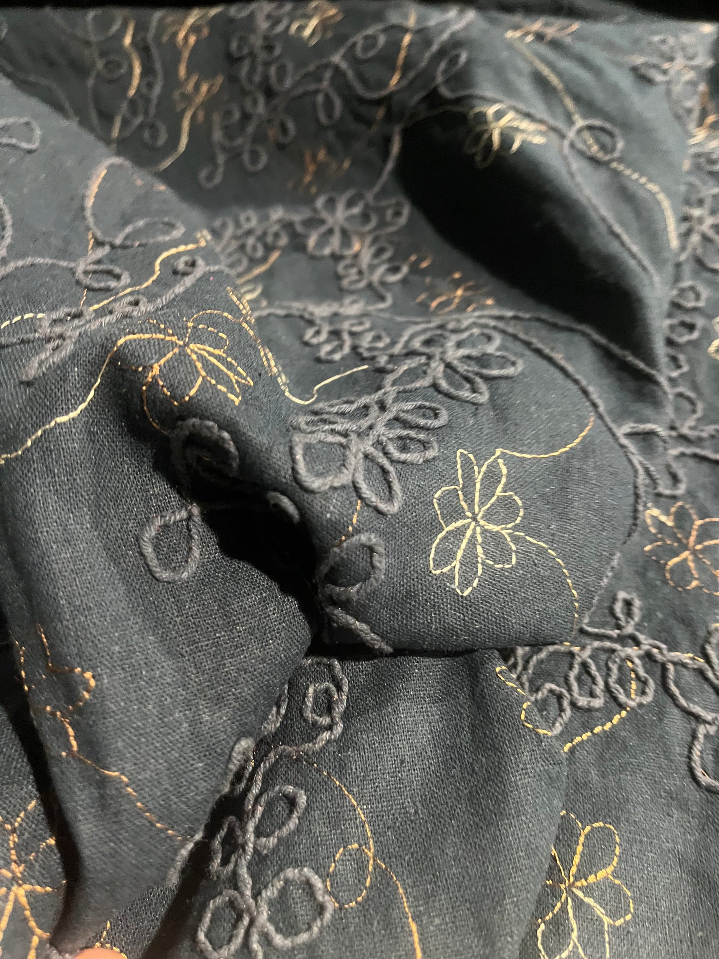LC KEIRA 043 linen with all over embroidery aviator blue