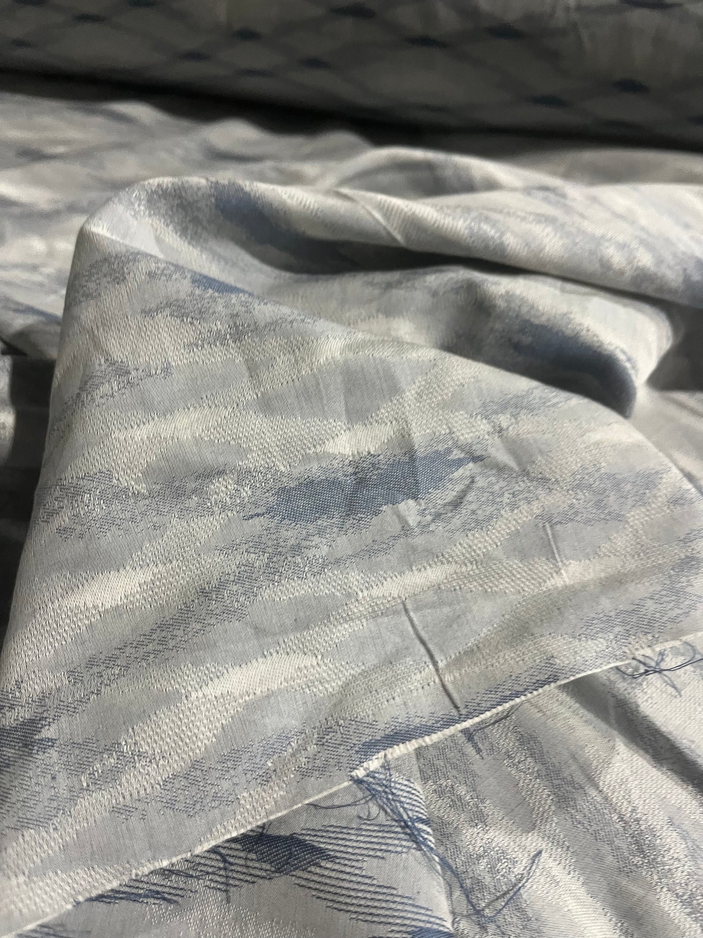 YVETTE 001 cotton jacquard blue clouds