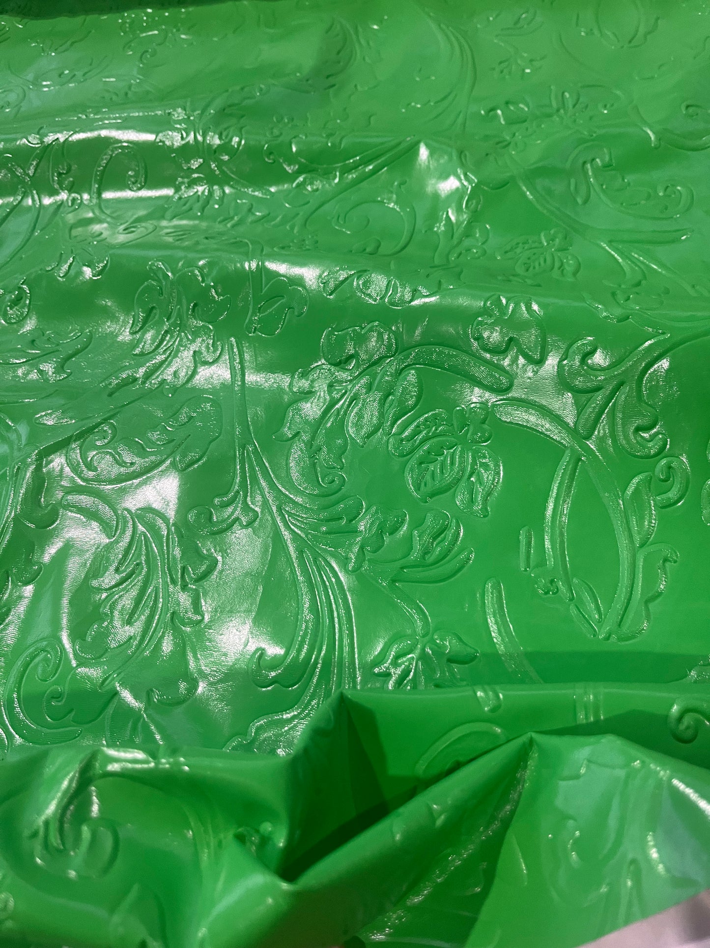 G01 embossed vinyl green