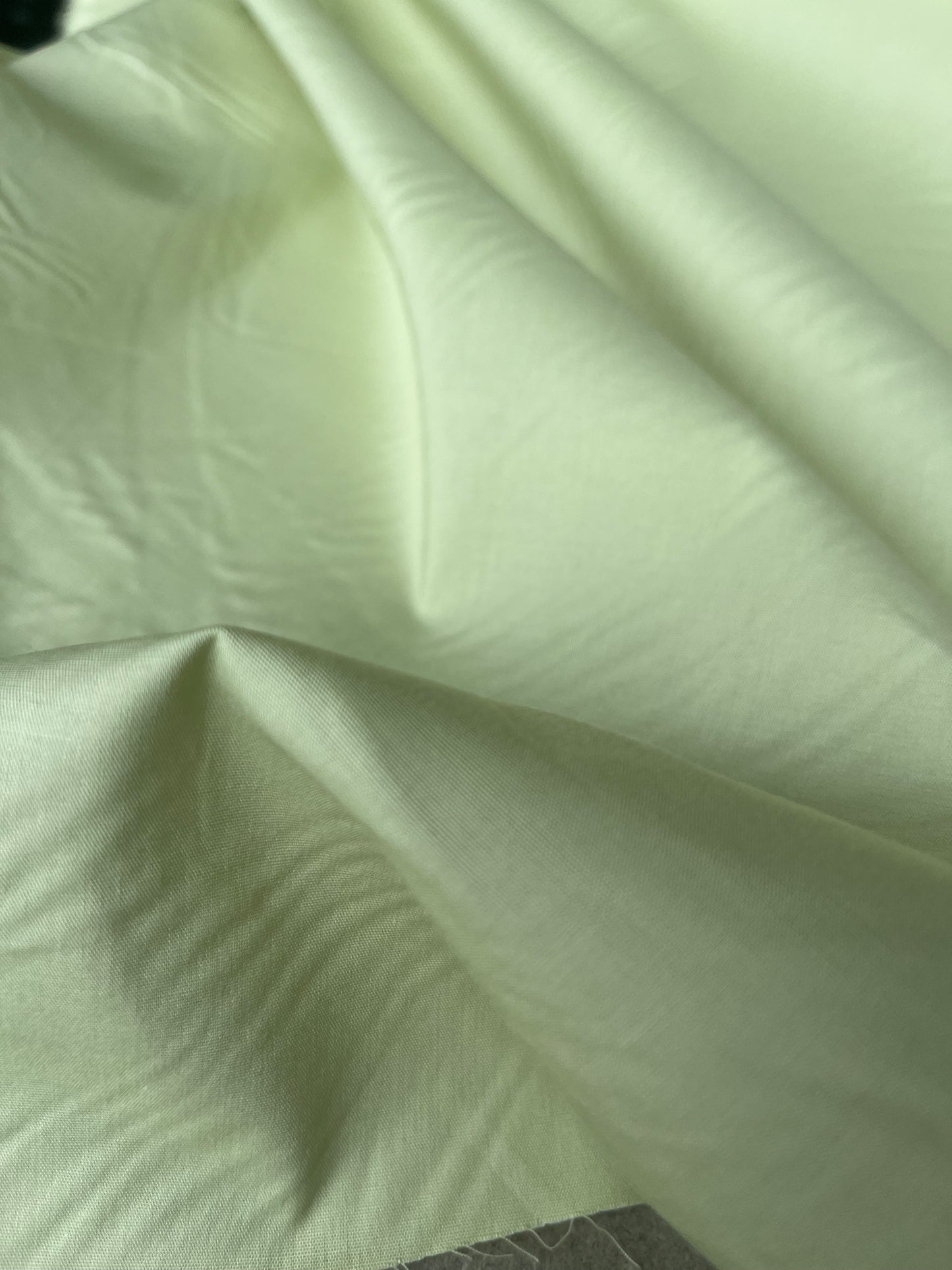 Poplin stretch prestige light avocado B02