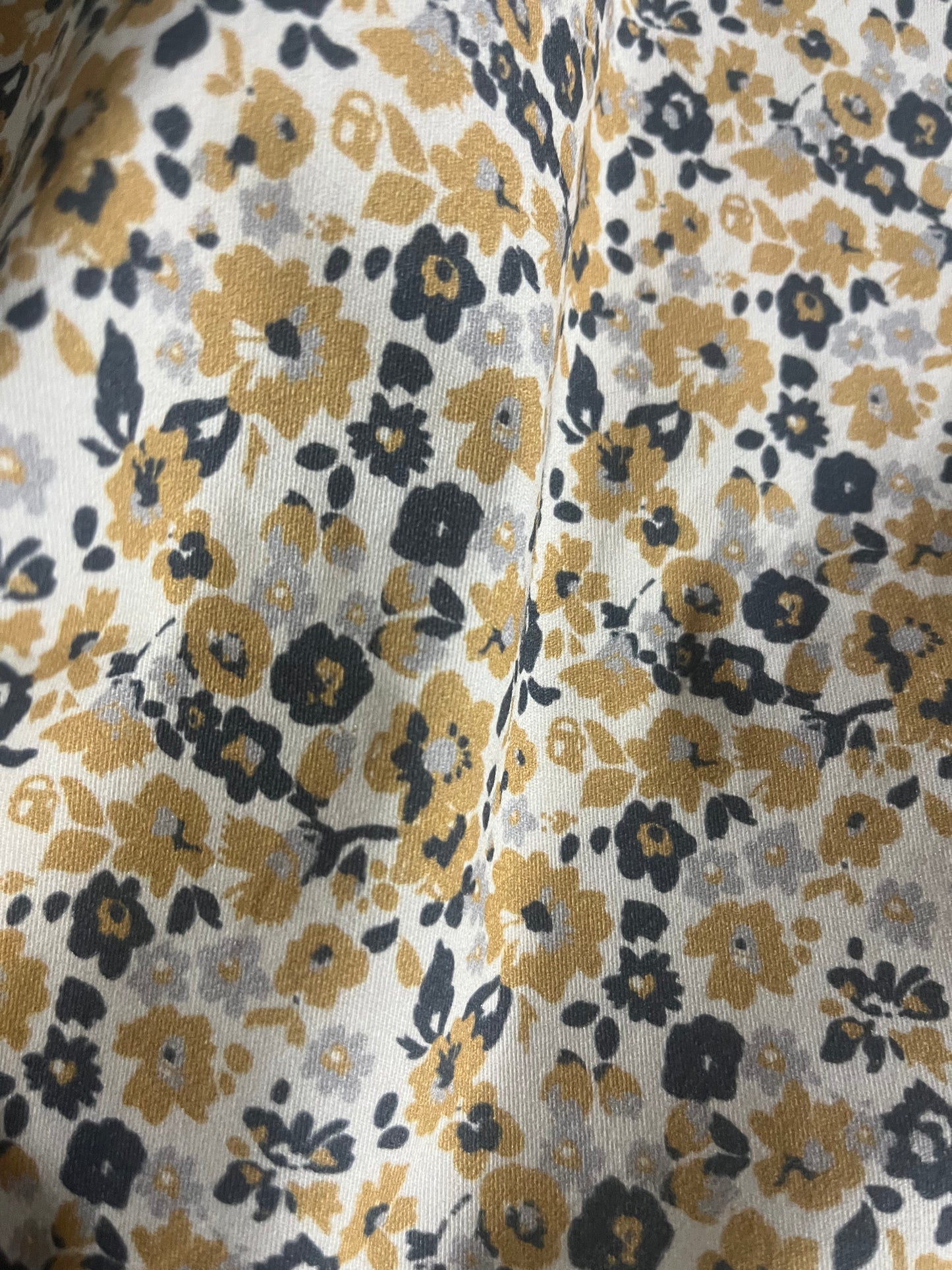 DAMIANO 015 twill cotton stretch ditsy flowers