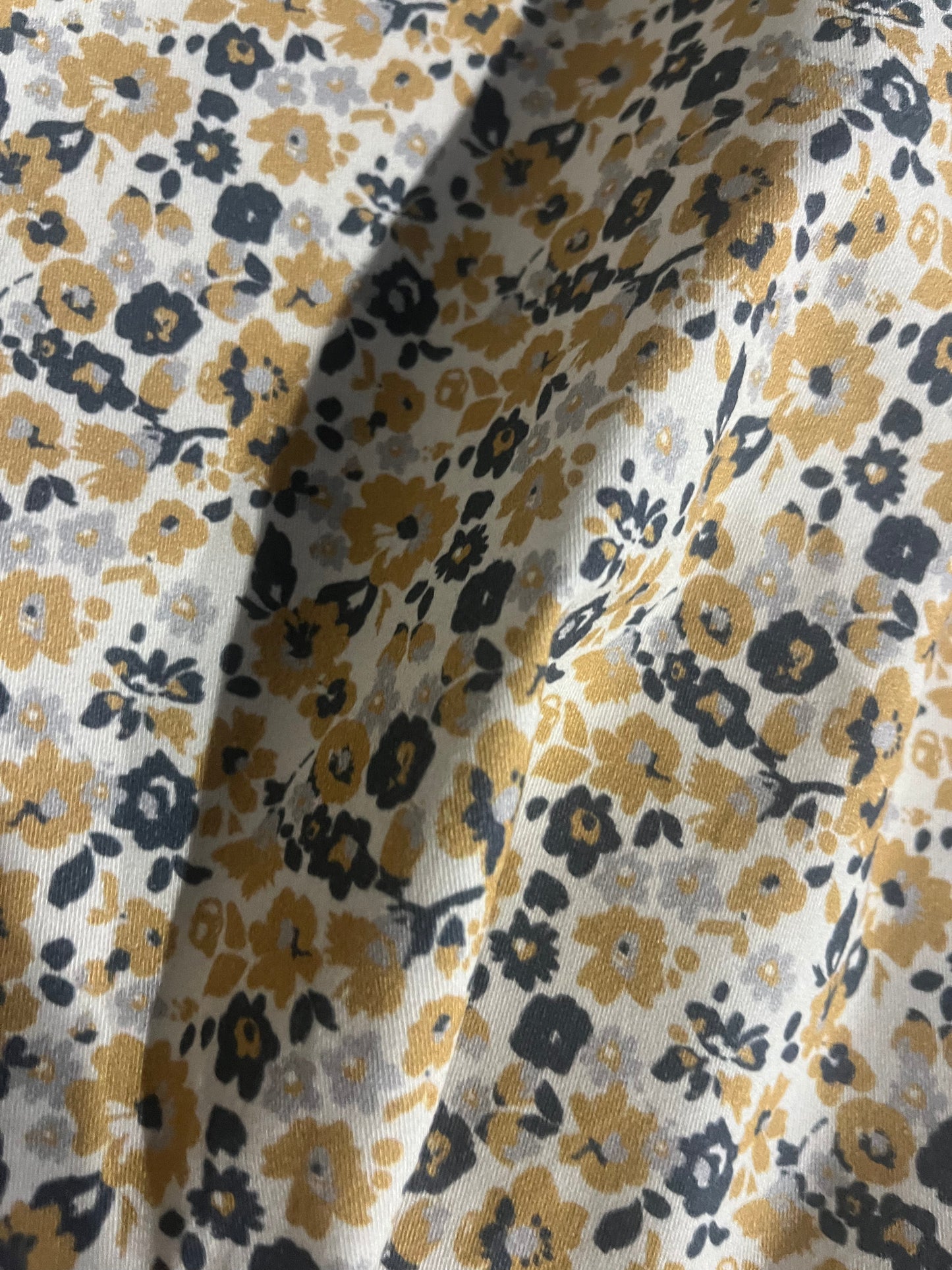 DAMIANO 015 twill cotton stretch ditsy flowers