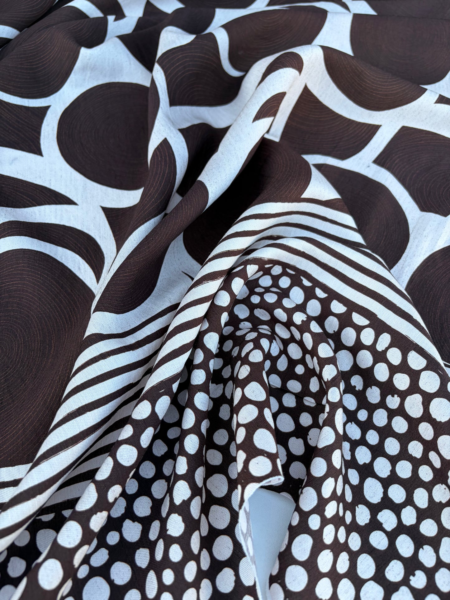 CHARLY 012 brown/ecru dots double border print viscose crêpe