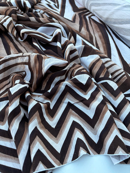 CHARLY 013 brown/ecru double border print viscose crêpe