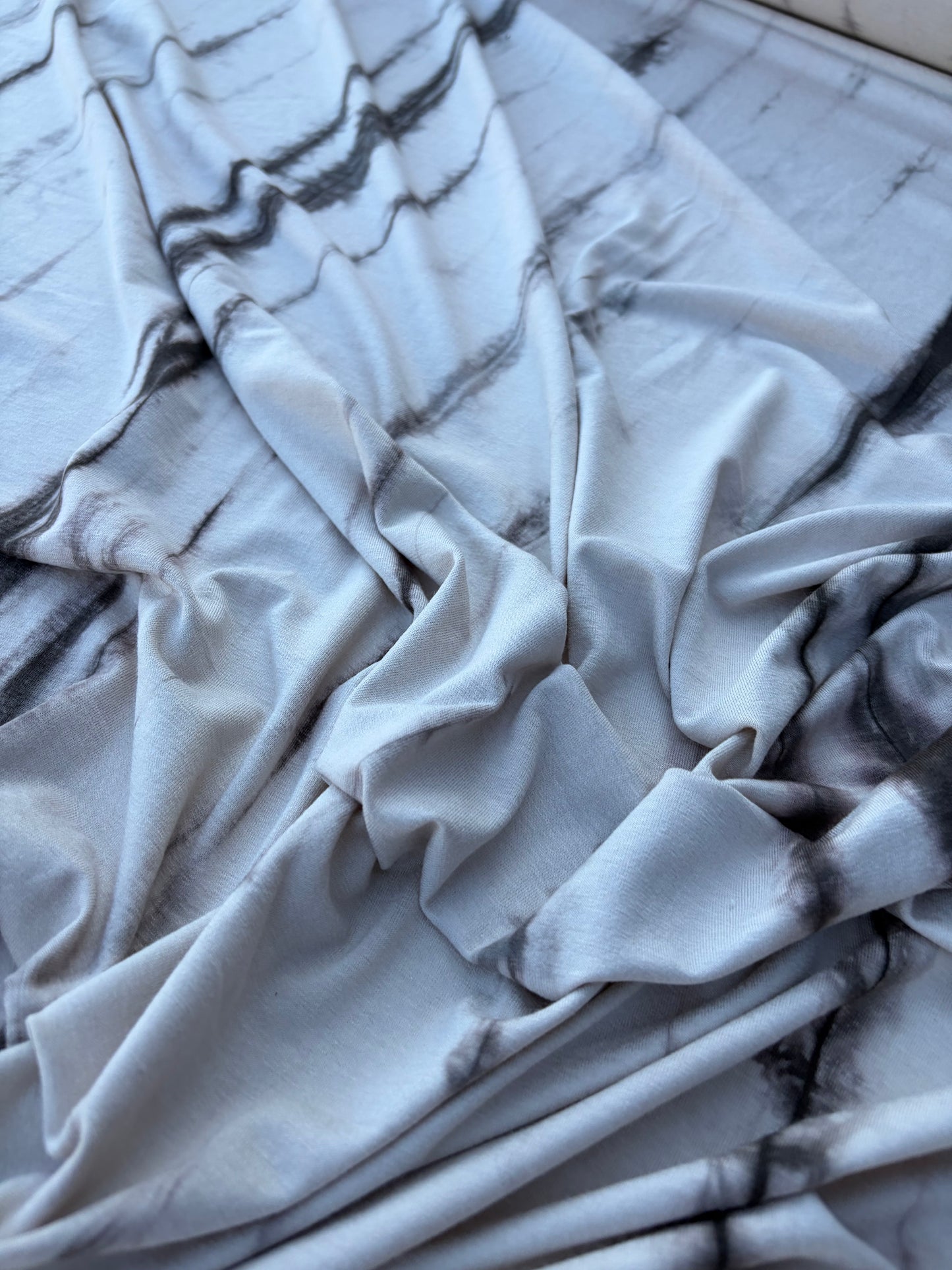 CHARLY 014 jersey viscose elasthane tie-dye
