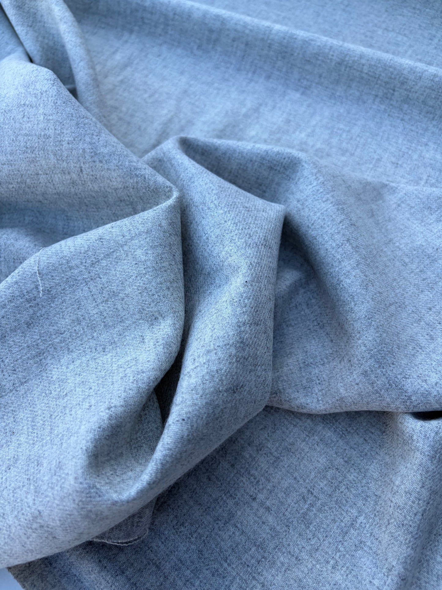CHARLY 016 grey mélange wool flannel