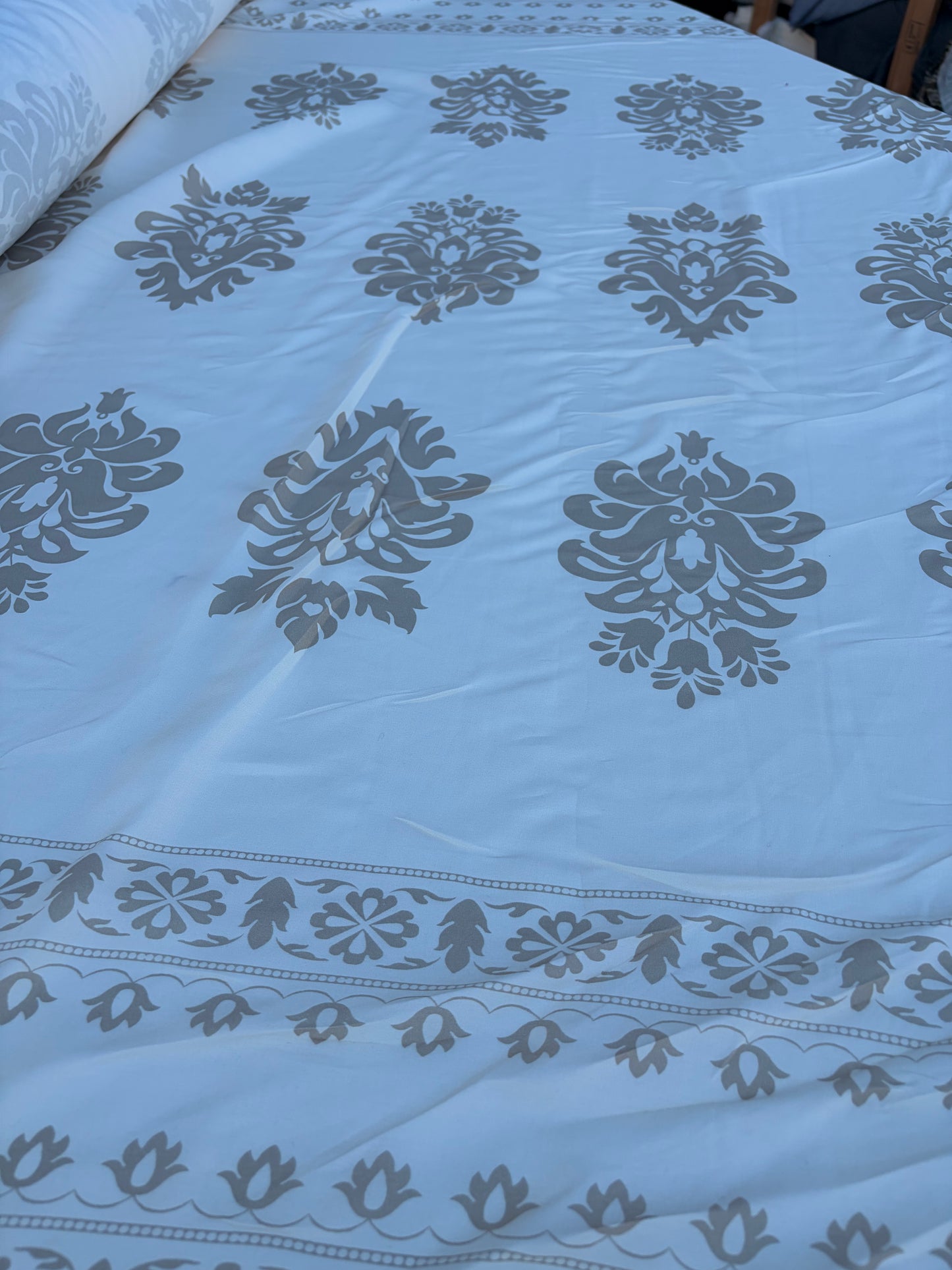 CHARLY 018 double border viscose print