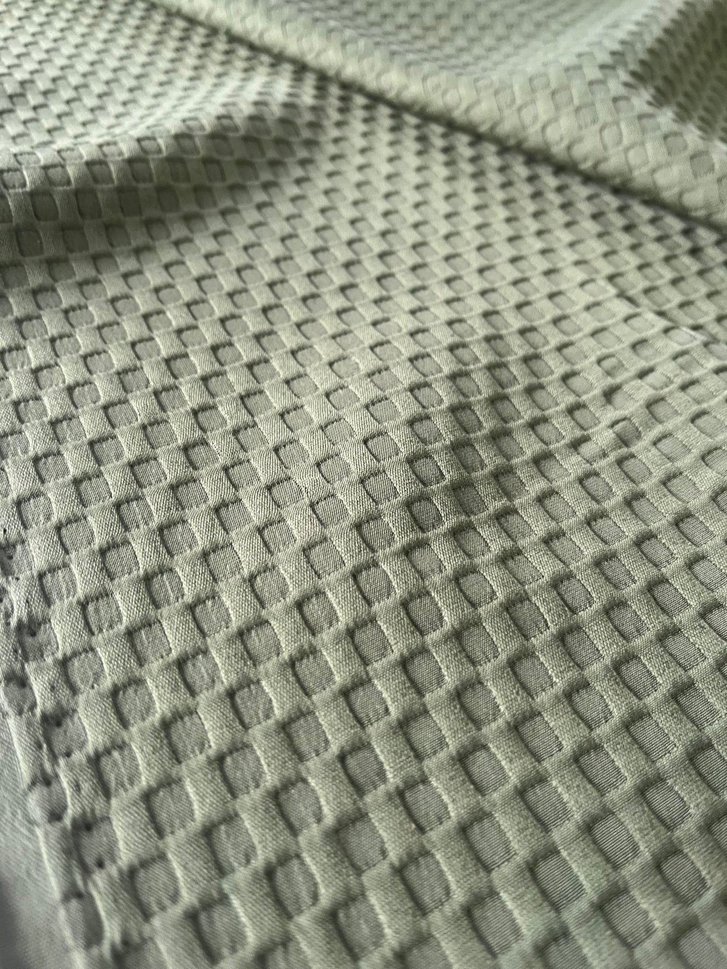 GLADYS 024 woven waffle fabric khaky
