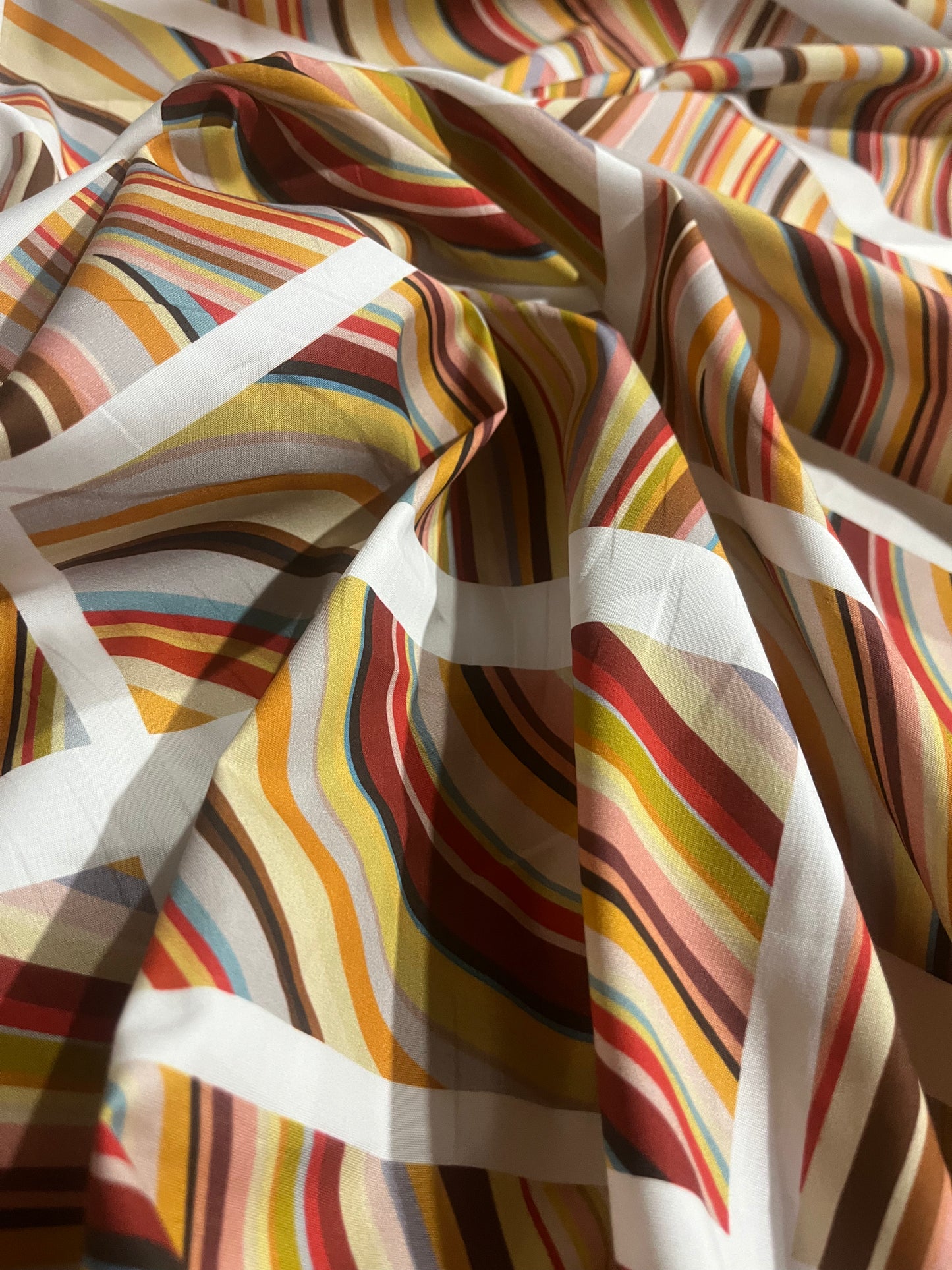 YVETTE 020 cotton poplin rainbow print