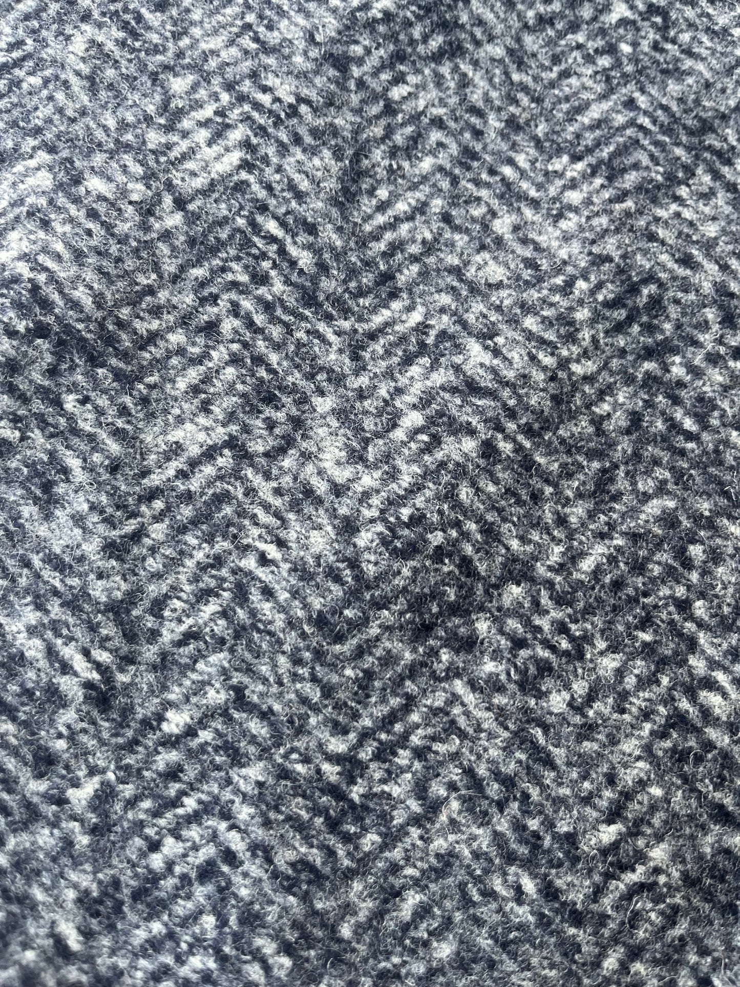 FENIX 004 heavy wool jersey herringbone navy/grey