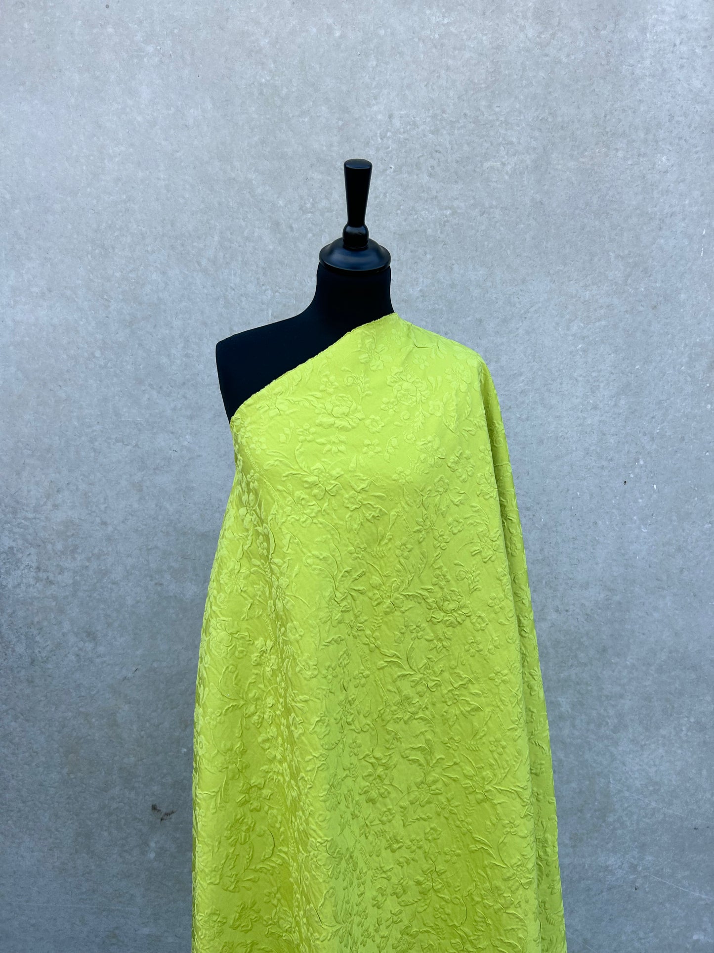 LP10010 jacquard Off-White