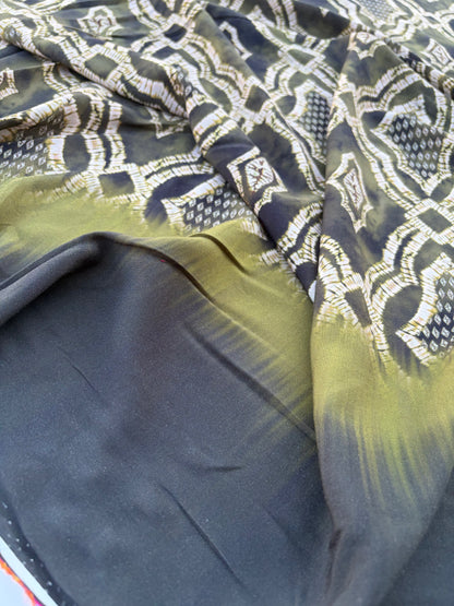 CHARLY 033 khaky/green single border print
