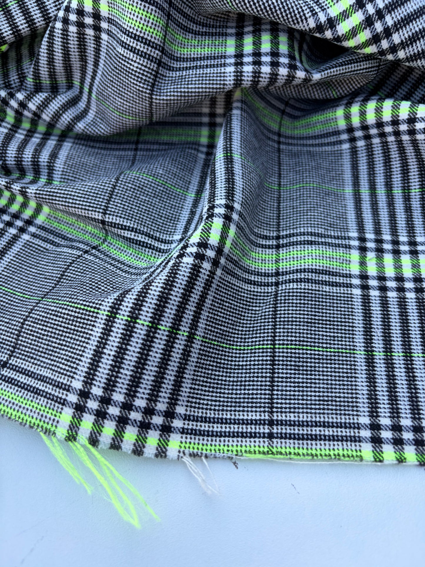 CHARLY 034 prince of wales with fluo green cotton stretch