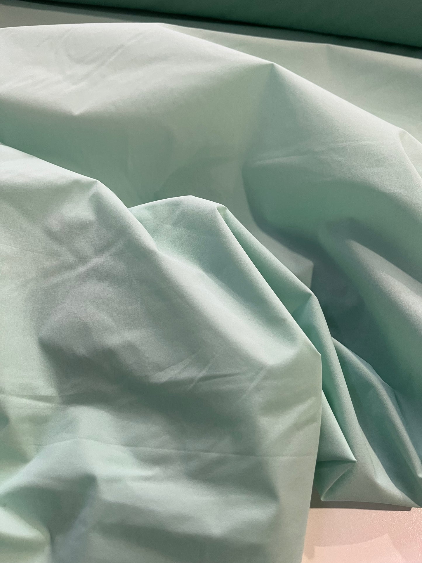 GLADYS 040 technical bi-stretch soft green