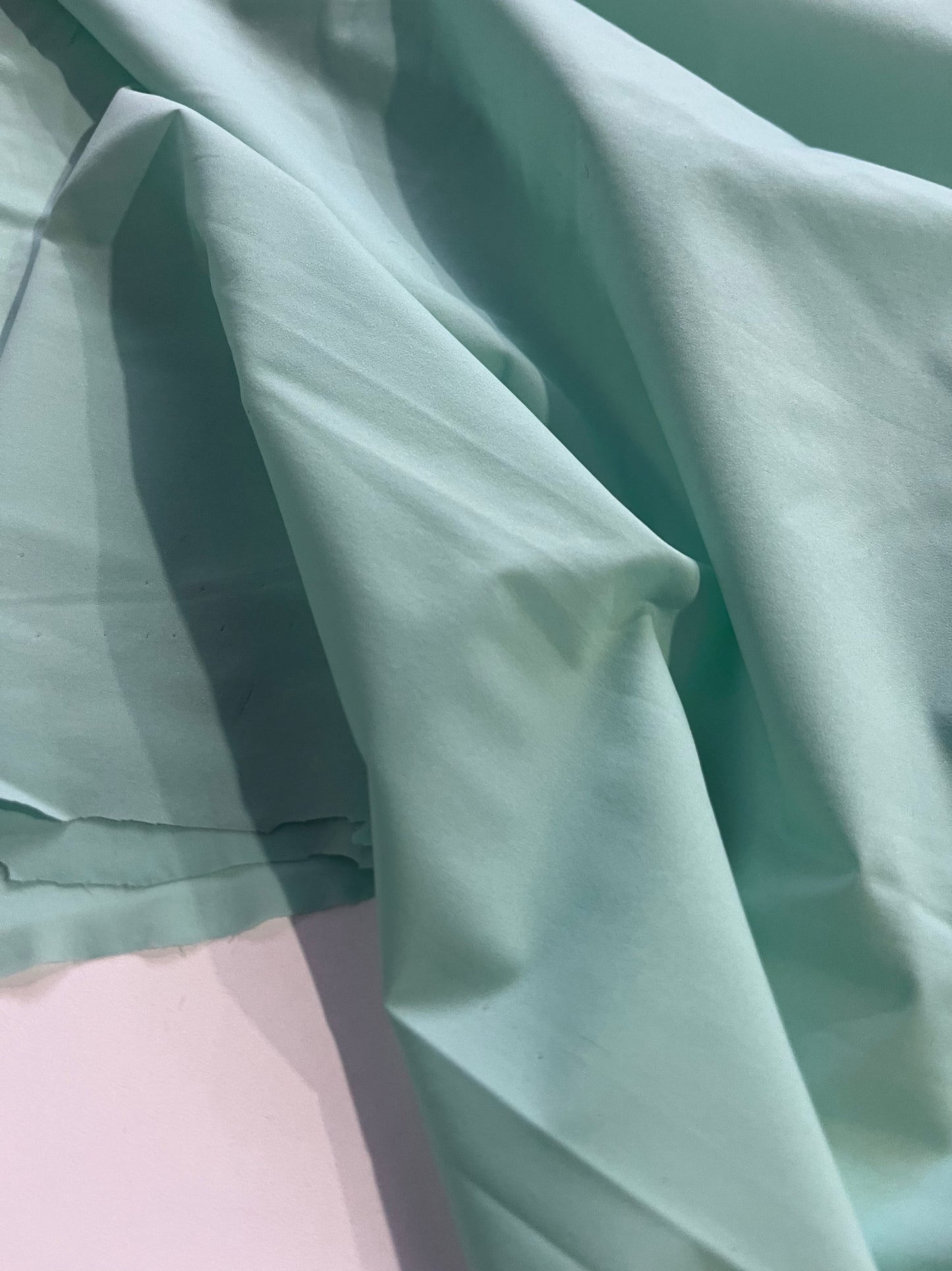GLADYS 040 technical bi-stretch soft green