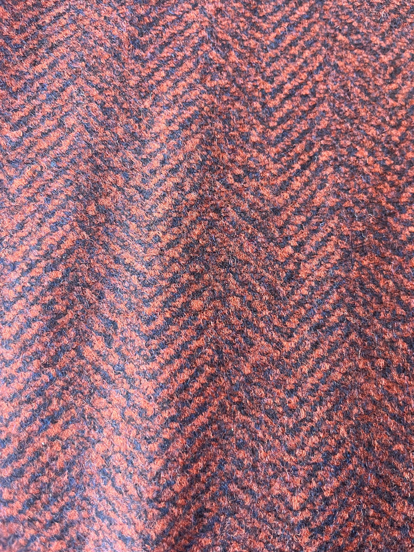 FENIX 013 heavy wool jersey herringbone red/navy