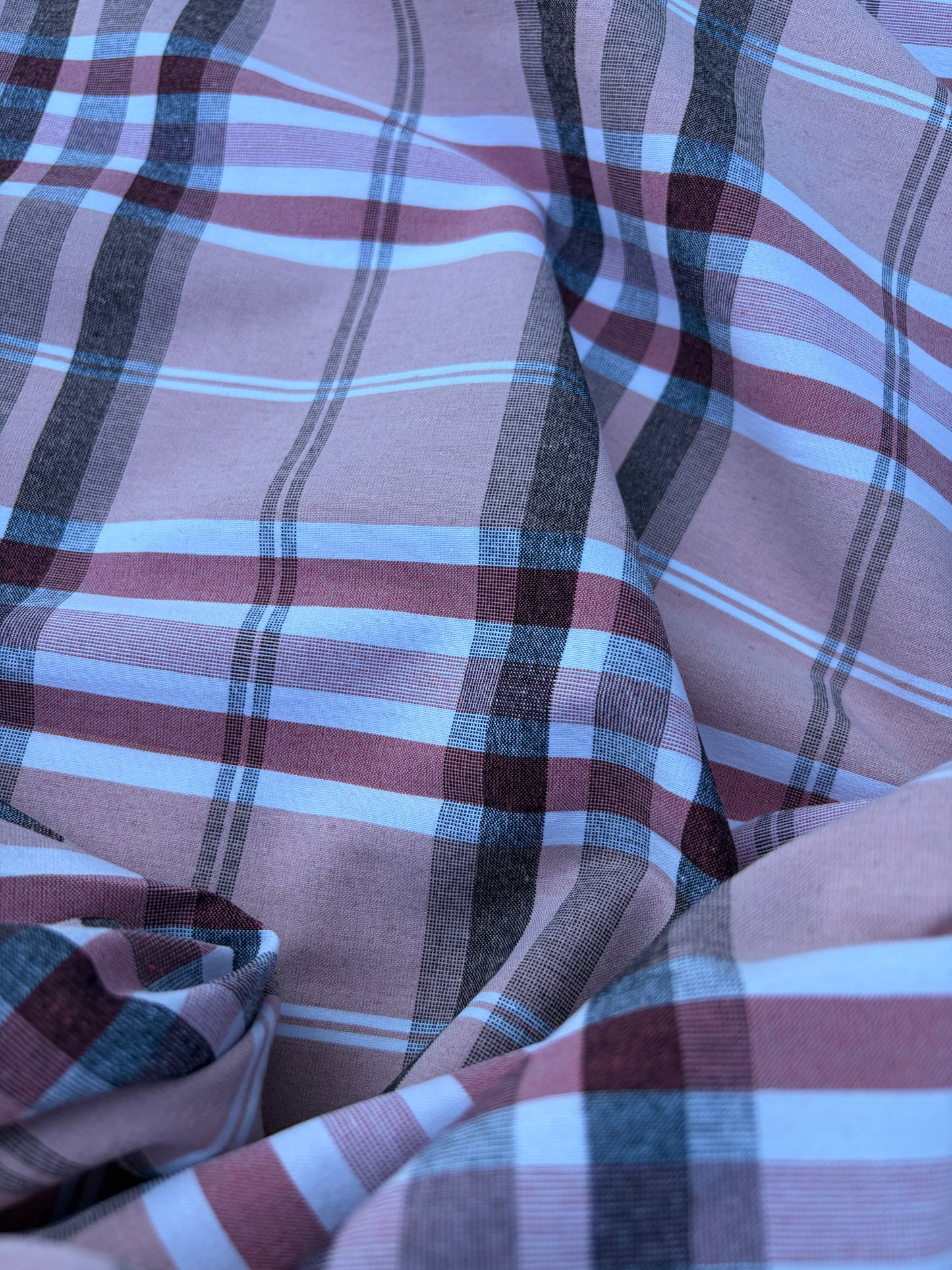 CHARLY 037 soft pink checkered cotton stretch