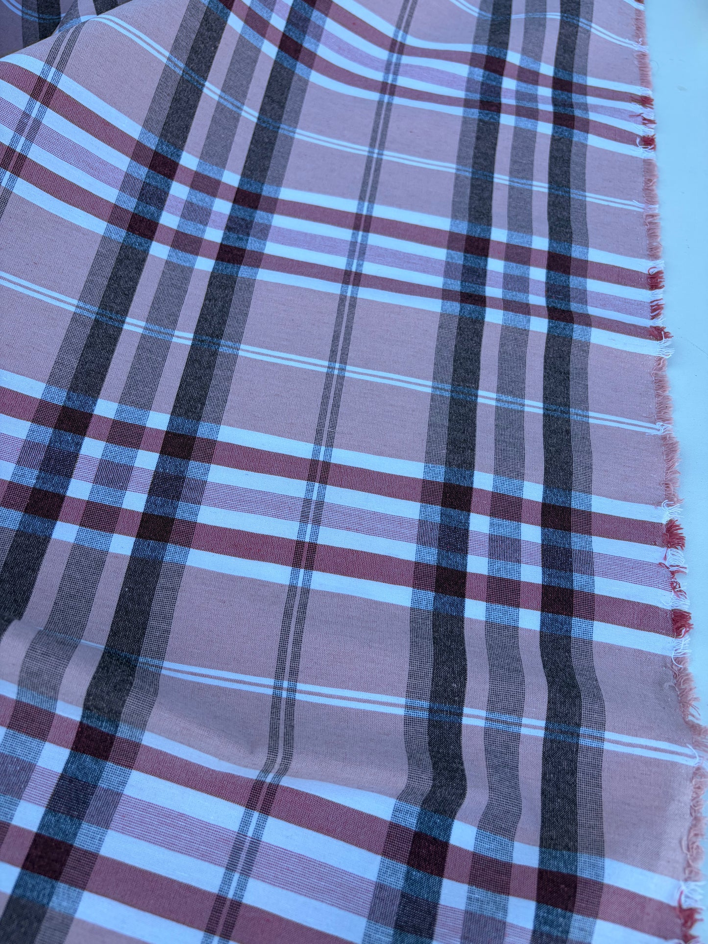 CHARLY 037 soft pink checkered cotton stretch