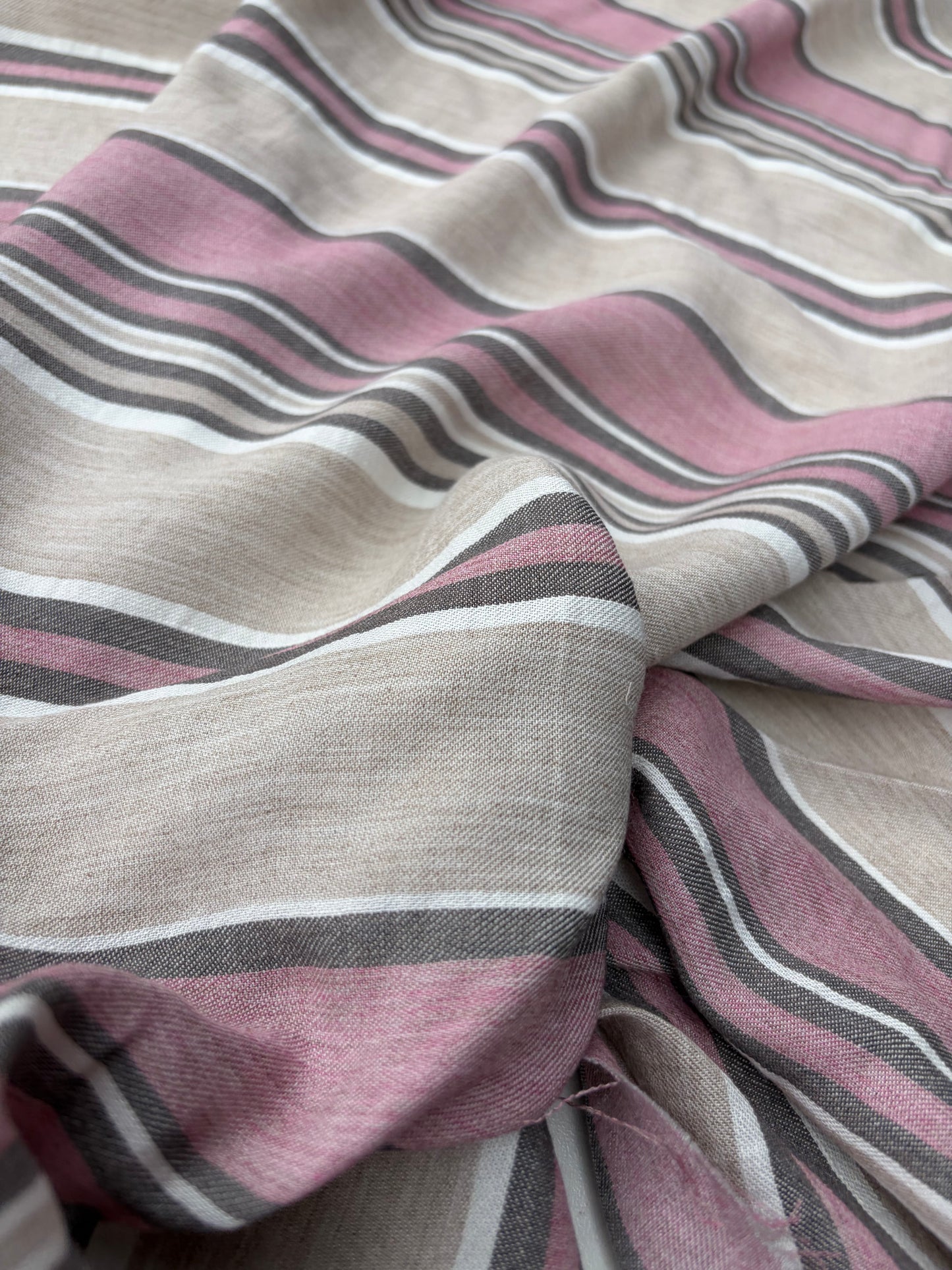 PC DANTE 029 midweight cotton/linnen jacquard pink beige stripe