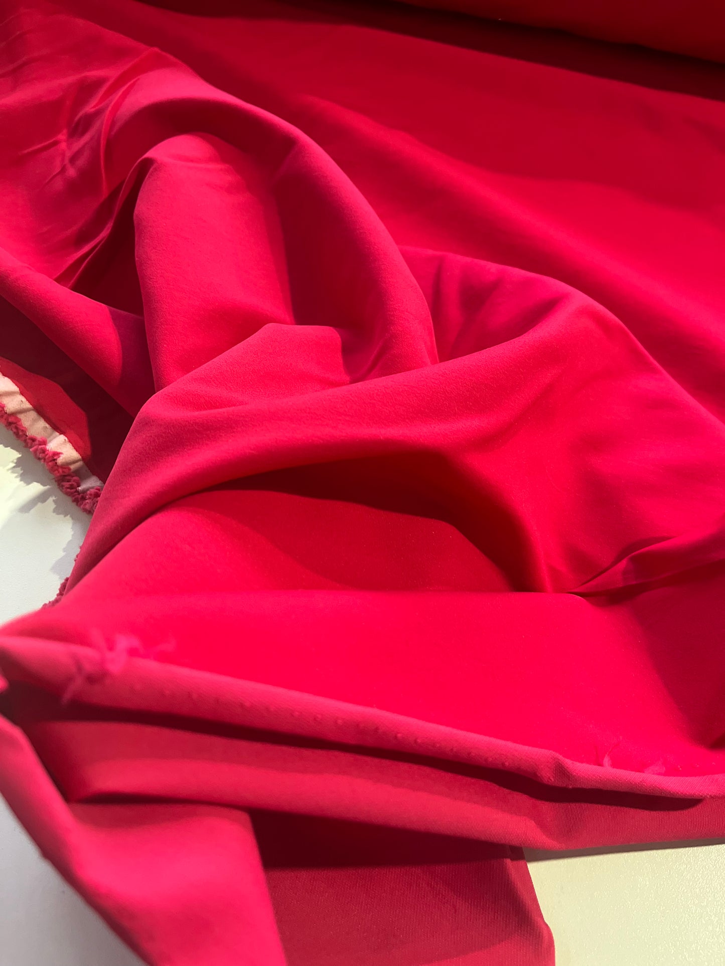 GLADYS 044 technical stretch fuchsia