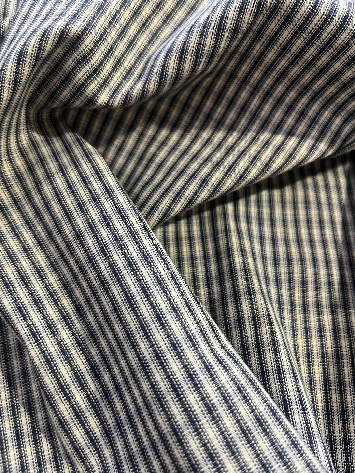 GLADYS 046 colourwoven check for suitings