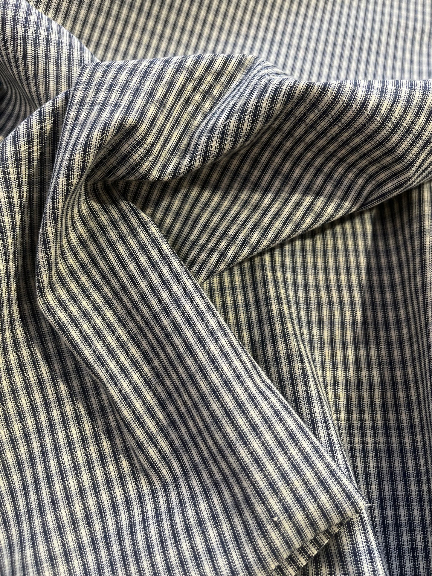 GLADYS 046 colourwoven check for suitings