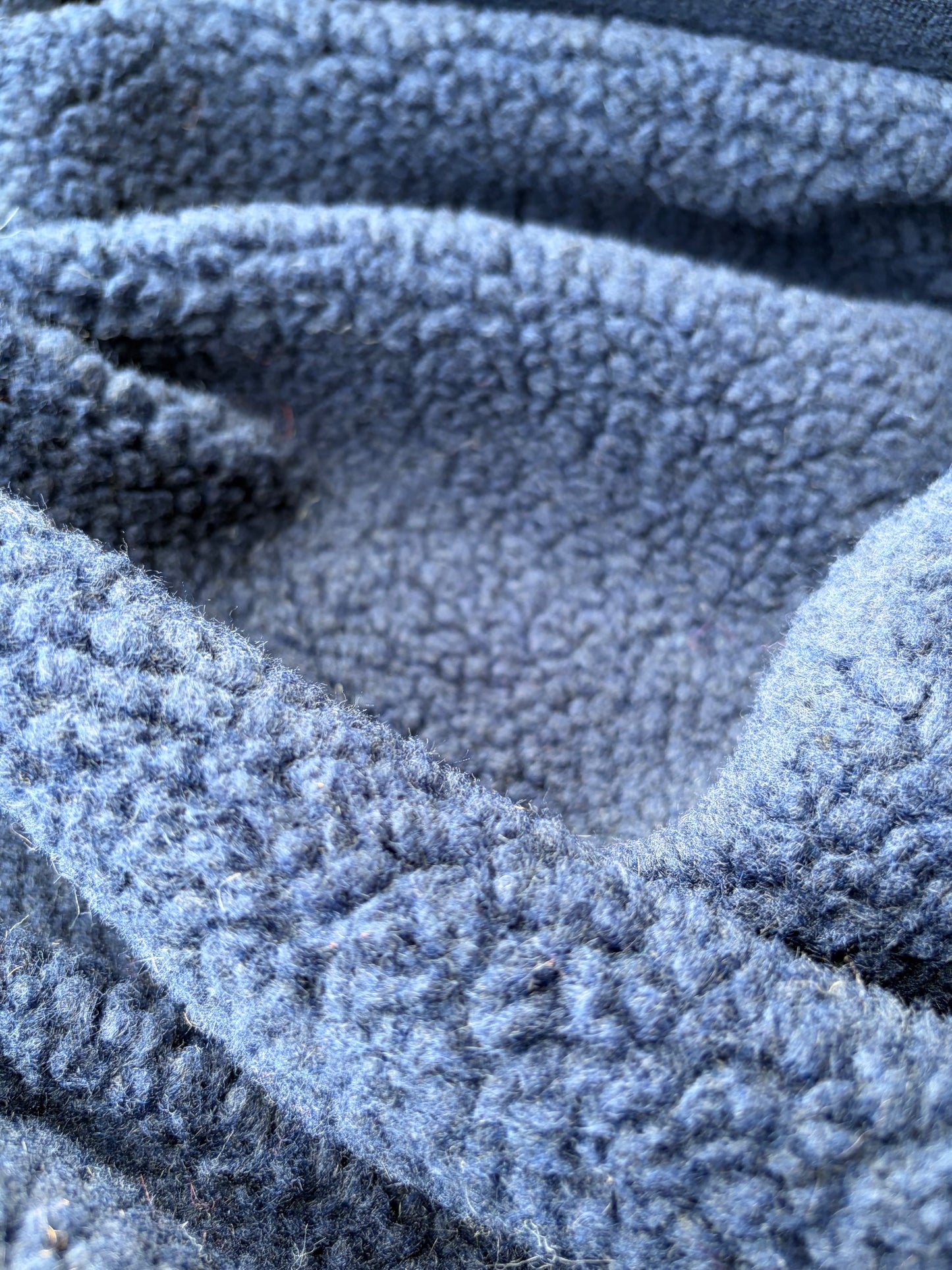 DARREN 001 navy wool bouclette