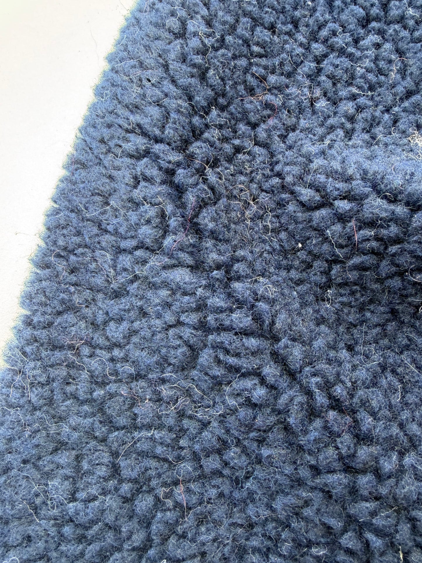 DARREN 001 navy wool bouclette