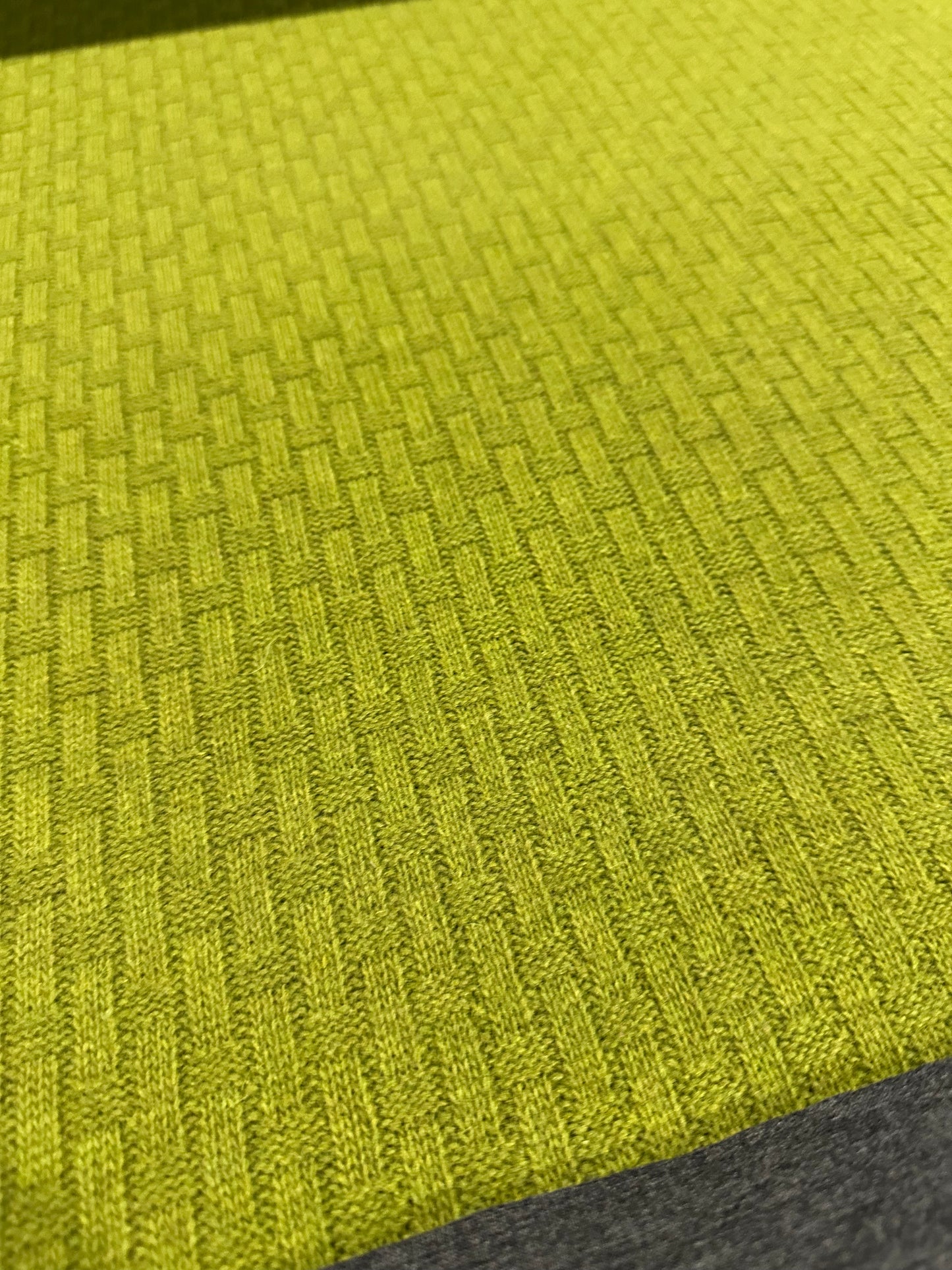 Flip Side 210 Green structured Grey