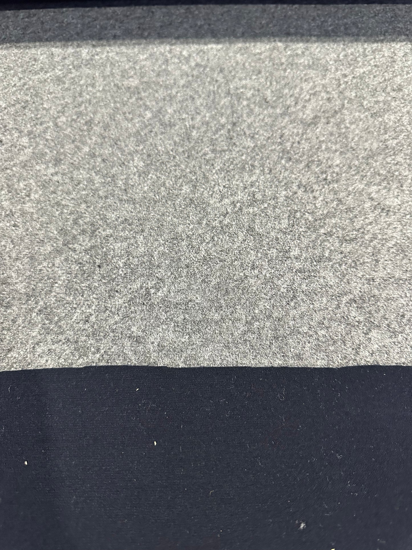 Flip side 235 wool Grey/Navy