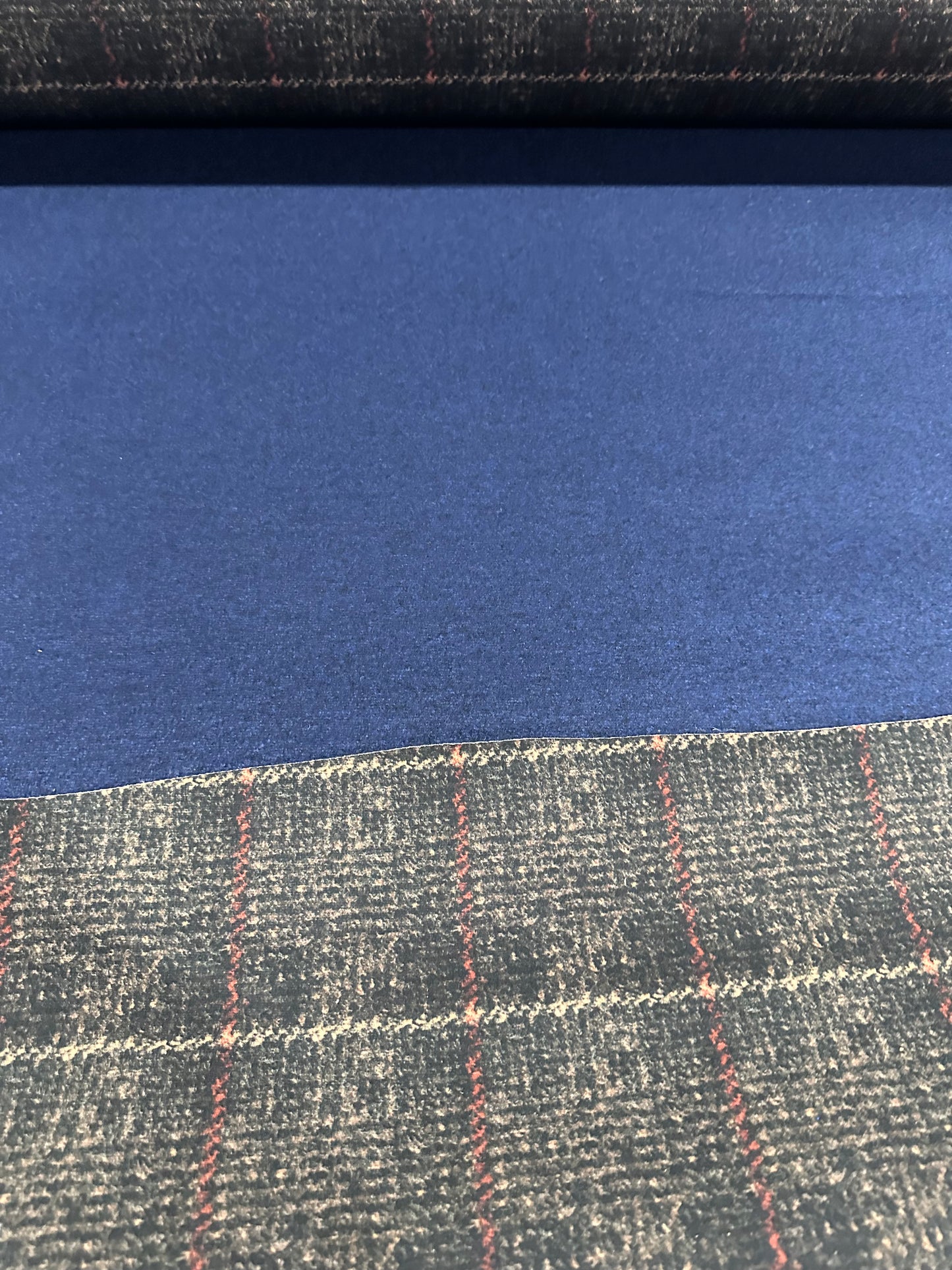 Flip side 265 wool contrecollé double face navy