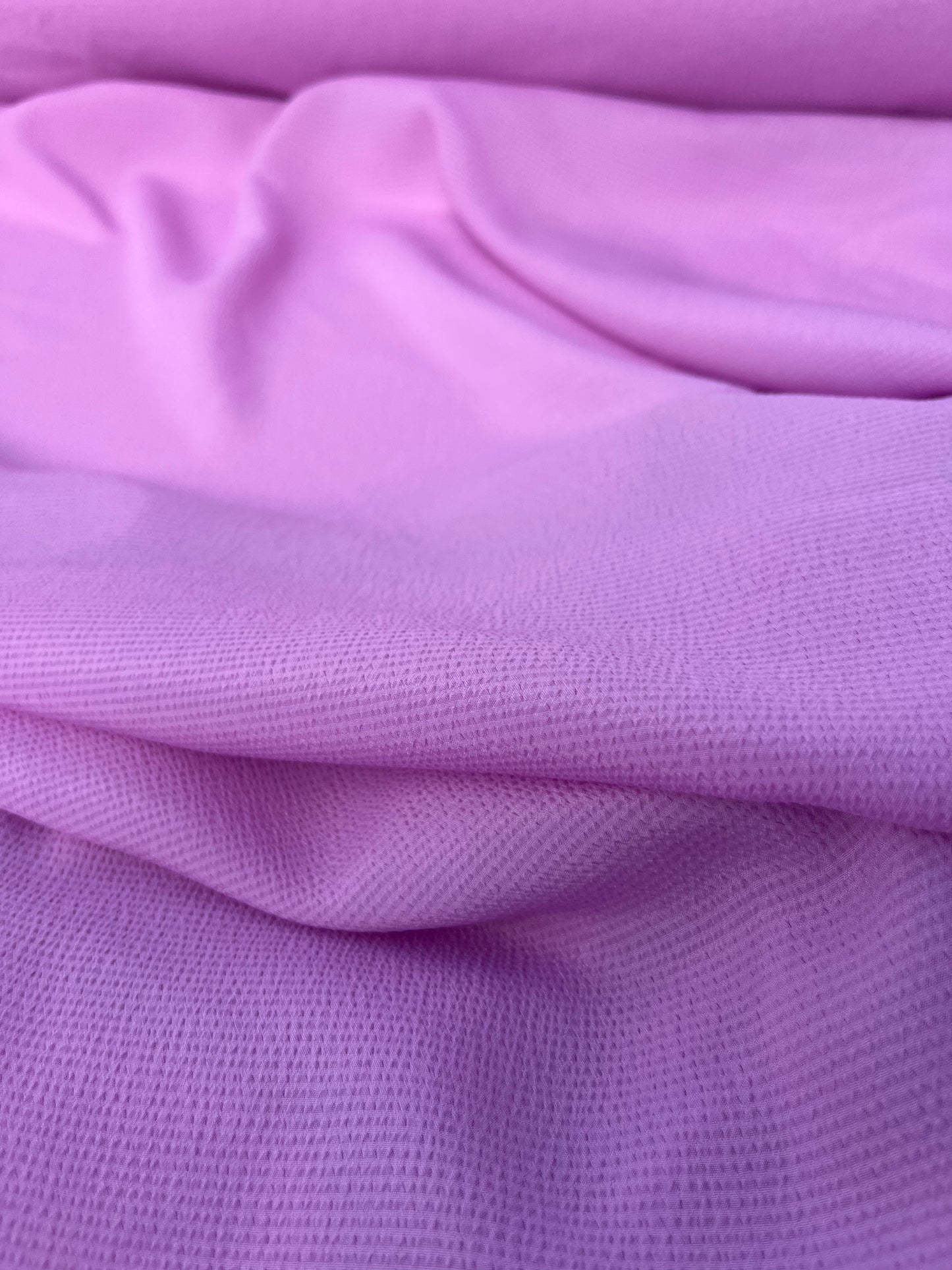 AMOS 011 hammer crêpe bonbon pink