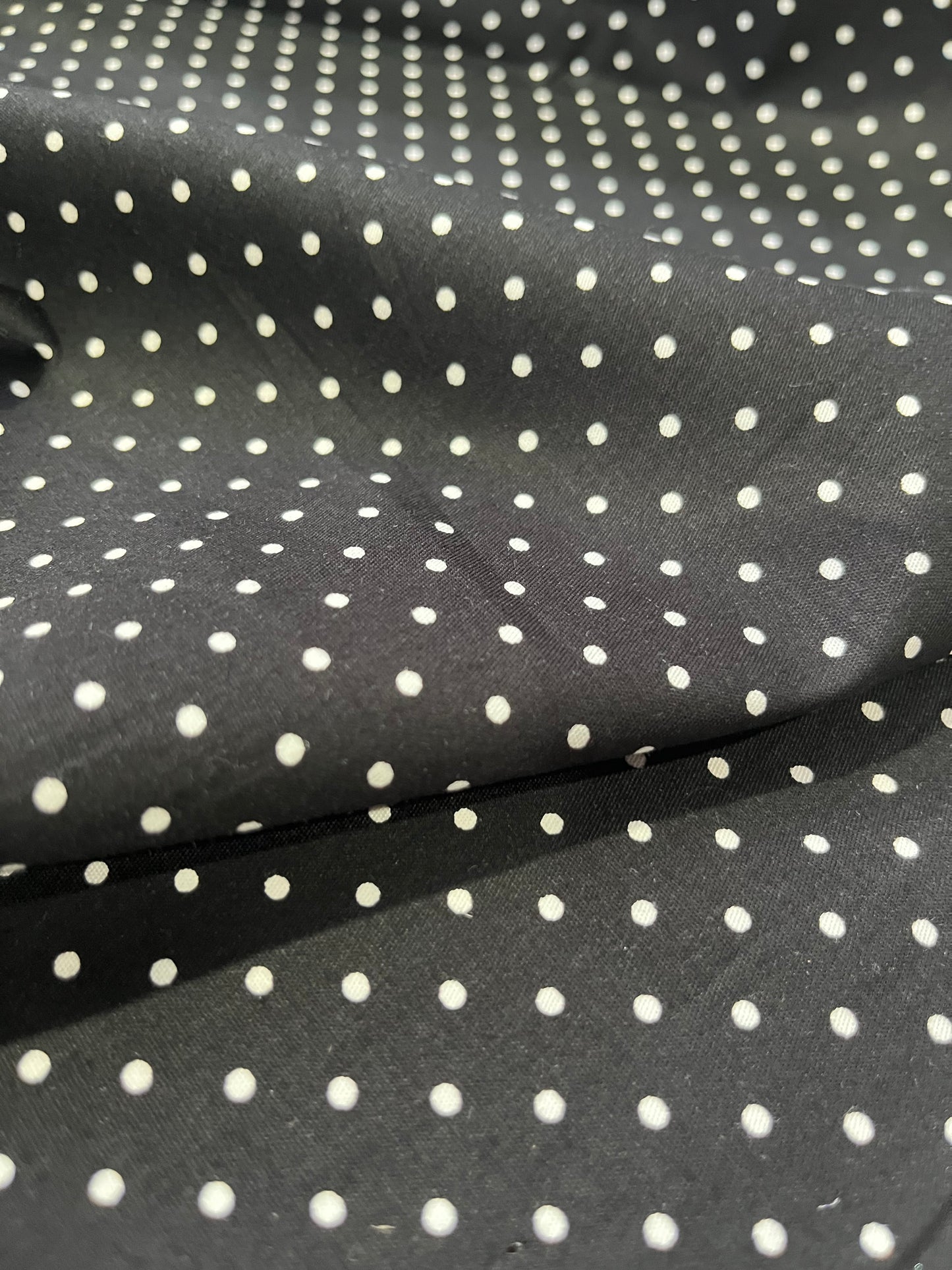 D01 cotton twill stretch with dots