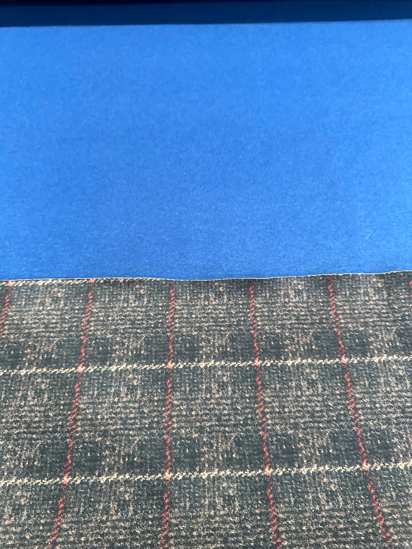 Flip side 325 autumn red ecru  check design double face aviator blue