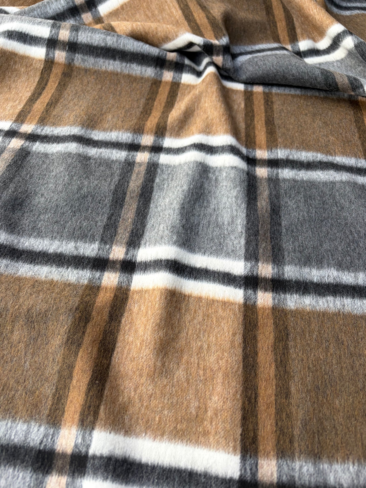 DARREN 013 grey/camel checkered wool flannel