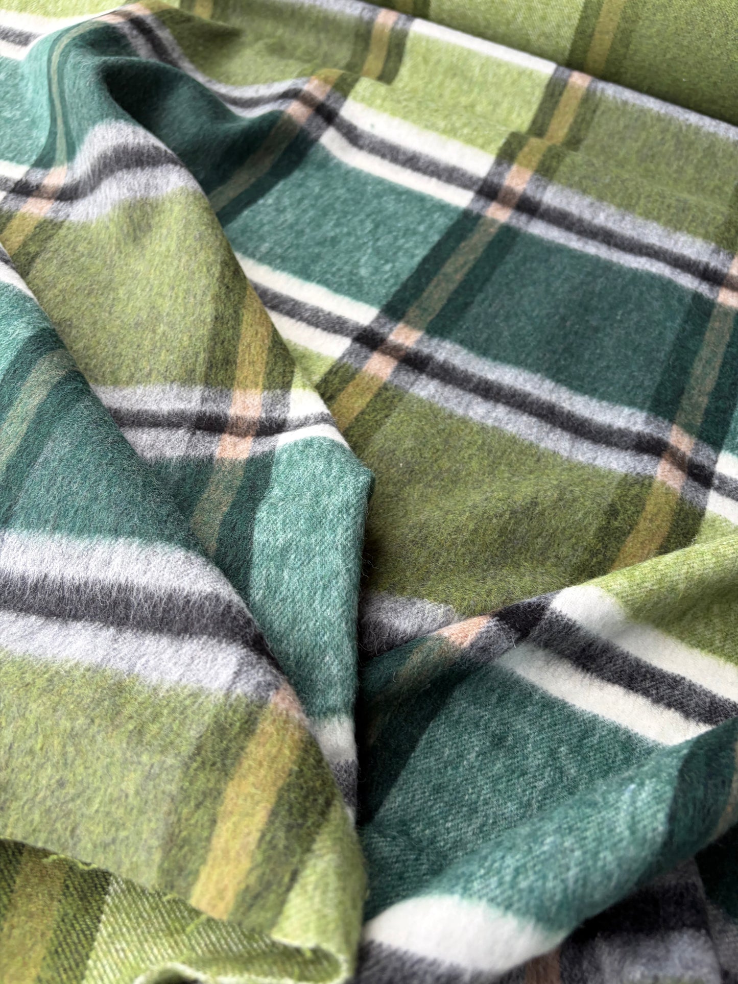 DARREN 014 green checkered wool flannel