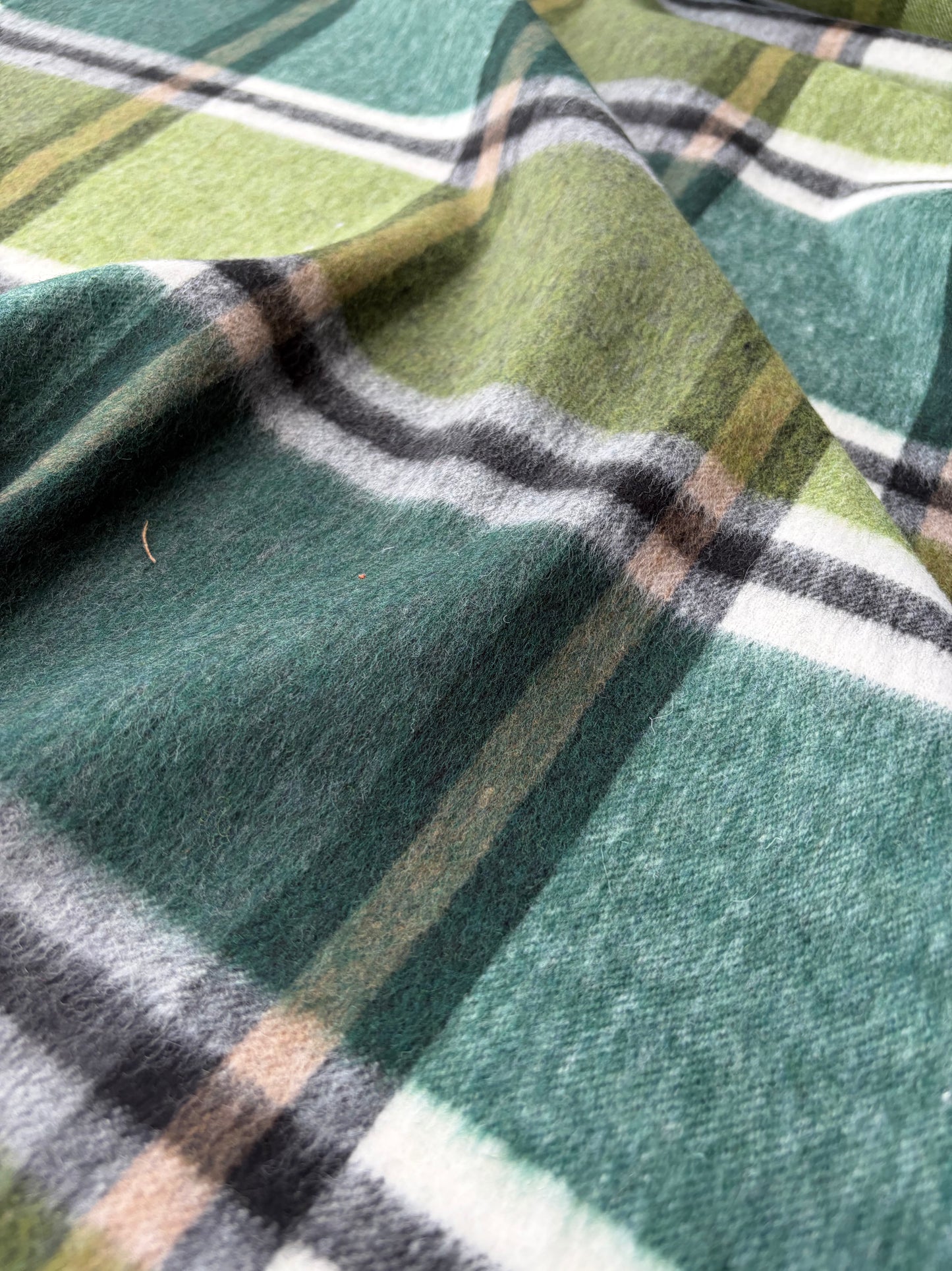 DARREN 014 green checkered wool flannel
