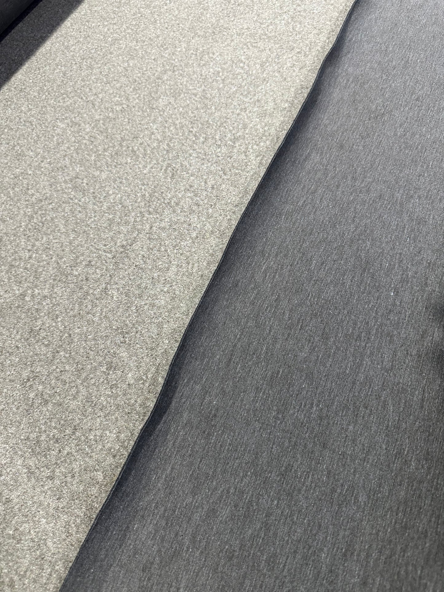 Flip Side 375 double face wool Taupe Jersey Grey