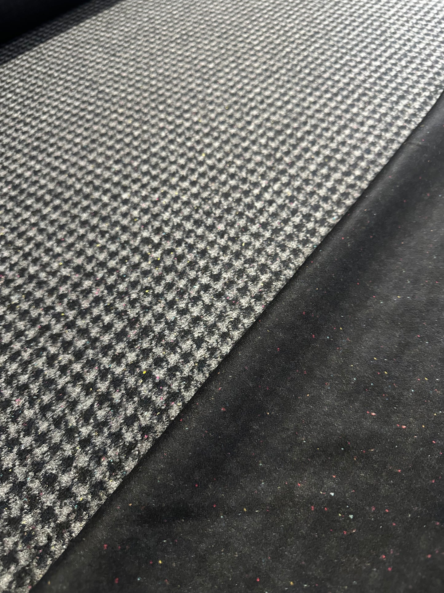 Flip side 385 Grey black pied de poule double face black