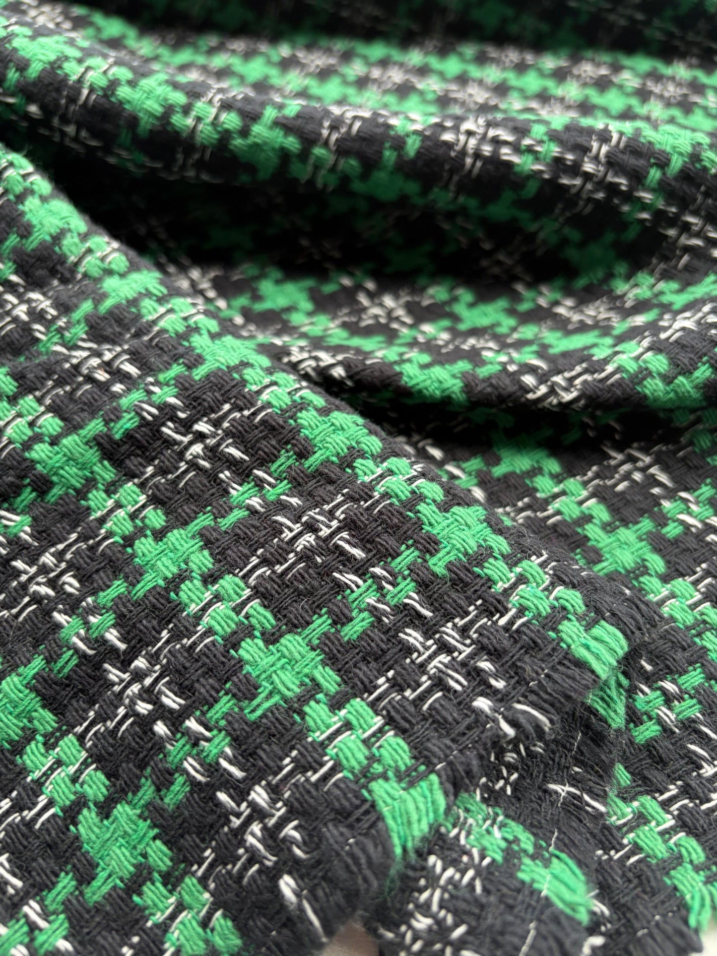 DANTE 056 heavy cotton tweed Chanel style black/green checks