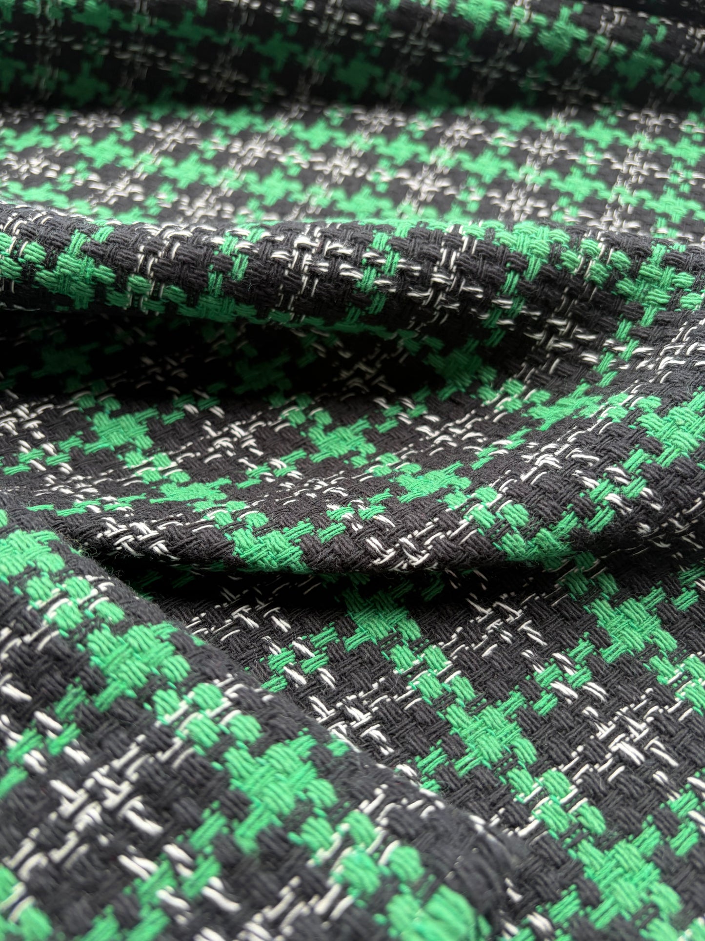 DANTE 056 heavy cotton tweed Chanel style black/green checks