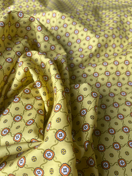 In the Garden 8 cotton bachette yellow geometrical print