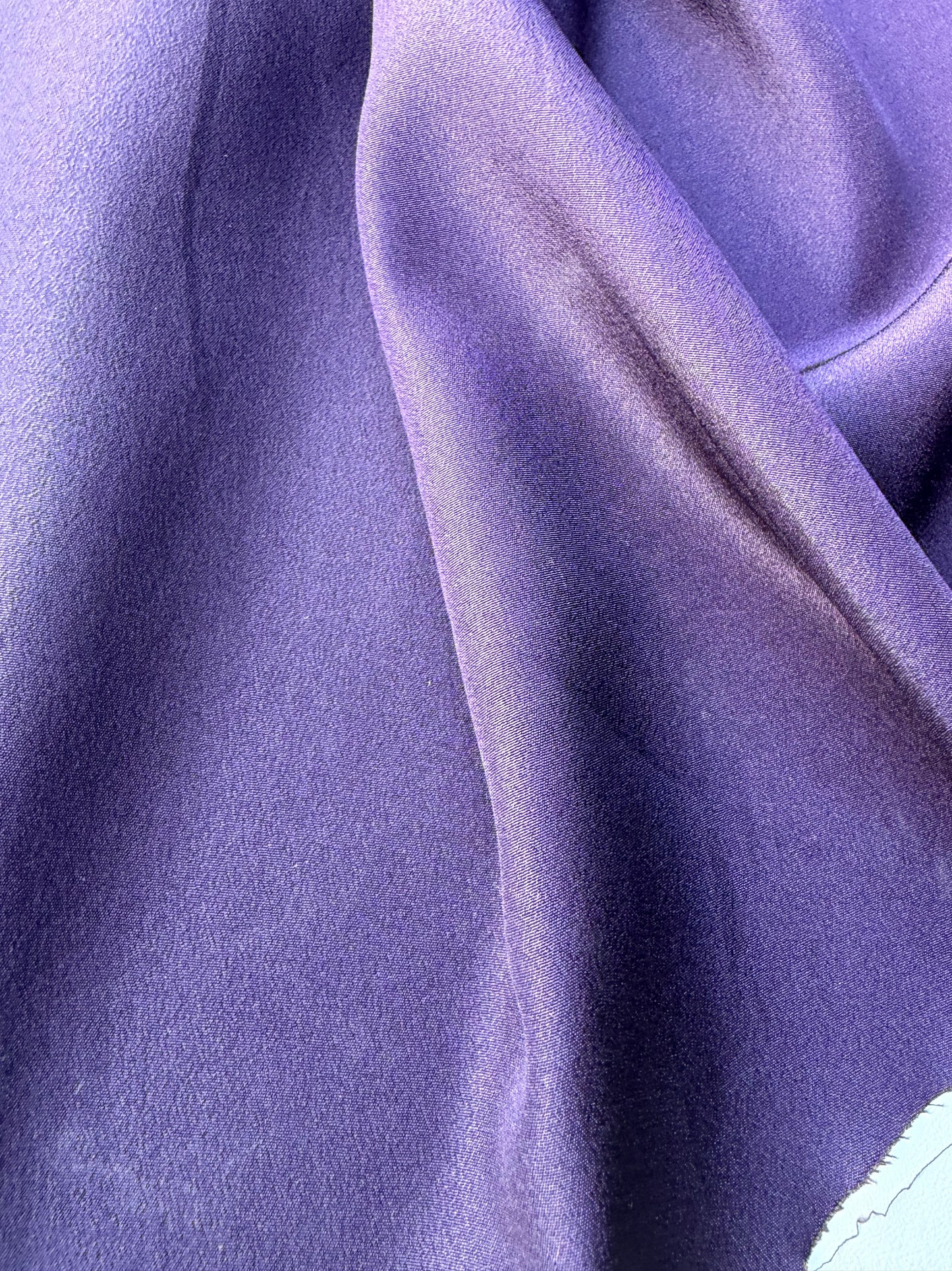 DARREN 021 aubergine dull satin